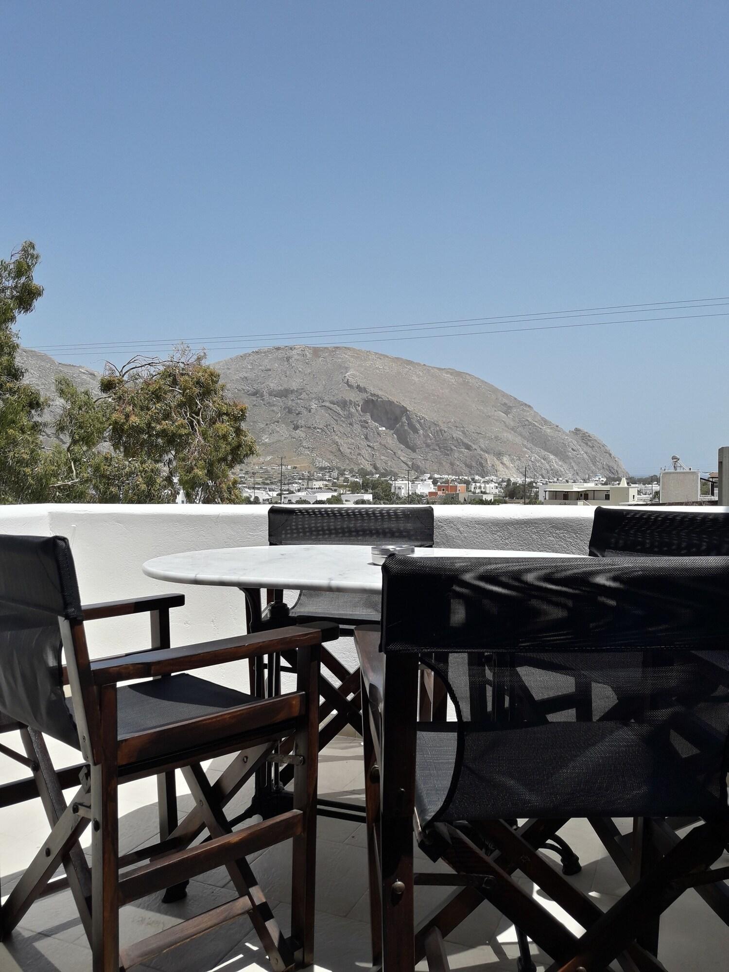 Aegeeis Hotel Perissa  Exterior photo