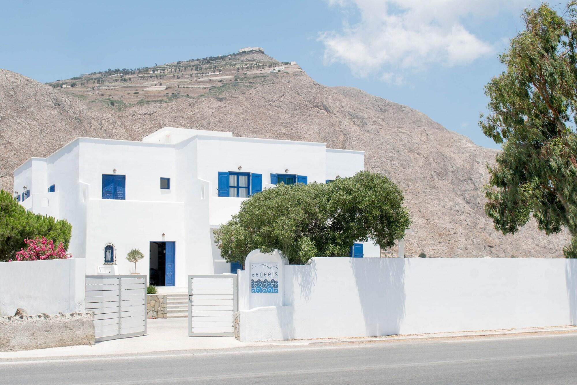 Aegeeis Hotel Perissa  Exterior photo