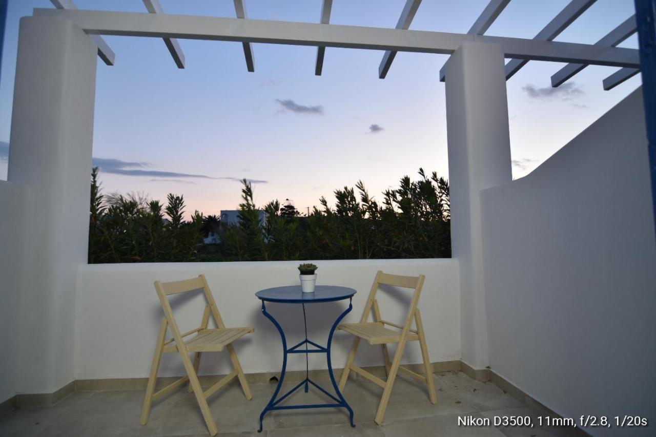 Aegeeis Hotel Perissa  Exterior photo
